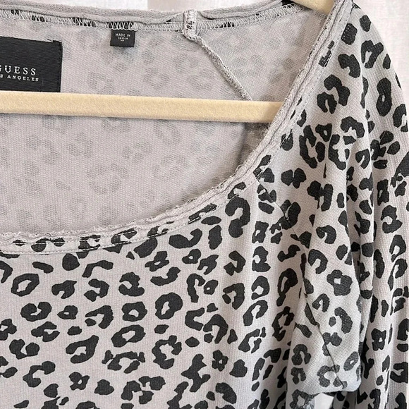 GUESS 100% Cotton Off The Shoulder Top, Size M - Picture 3 of 10